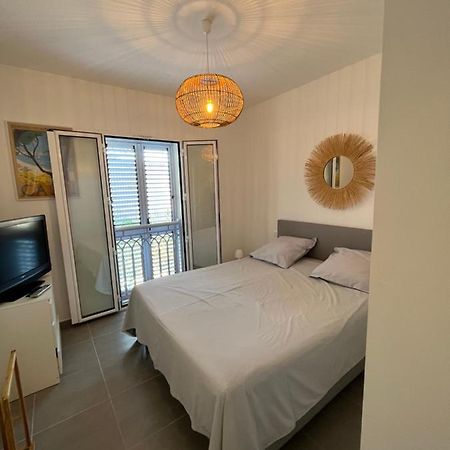 Appart Avec Terrasse Vue Sur Mer Exceptionnelle LʼÎle-Rousse Kültér fotó